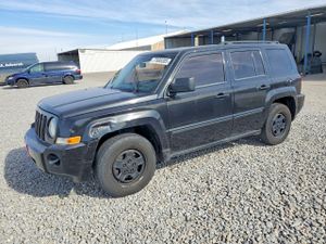 Jeep Patriot SPORT 2.4L 4 2010