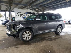 Toyota Highlander 3.5L 6 2013