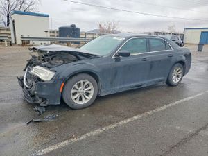 Chrysler 300 3.6L 6 2015