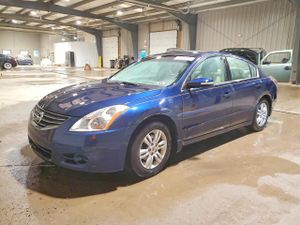 Nissan Altima BASE 2.5L 4 2010