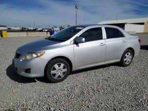 Toyota Corolla BASE 1.8L 4 2010