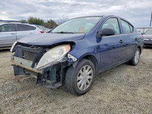Nissan Versa 1.6L 4 2014