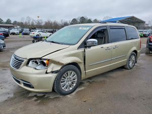 Chrysler Town & Country LIMITED 3.6L 6 2012