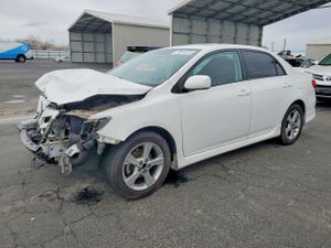 Toyota Corolla 1.8L 4 2013