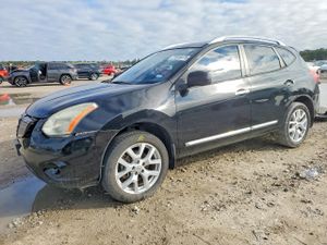 Nissan Rogue S 2.5L 4 2012