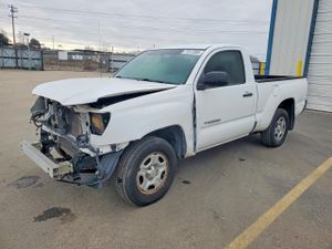 Toyota Tacoma 2.7L 4 2010