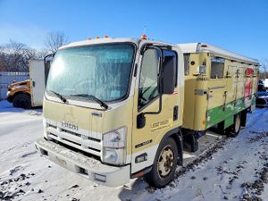 Isuzu NRR 5.2L 4 2013