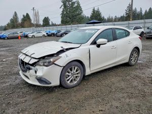 Mazda 3 TOURING 2.0L 4 2014