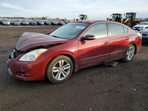 Nissan Altima SR 3.5L 6 2010
