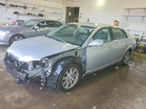 Toyota Avalon XL 3.5L 6 2006