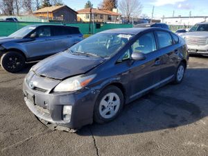 Toyota Prius 1.8L 4 2011