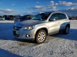 Volkswagen Tiguan 2.0L 4 2009