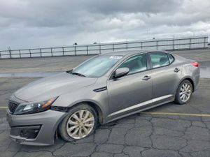 Kia Optima LX 2.4L 4 2014