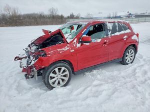 Mitsubishi Outlander 2.0L 4 2015