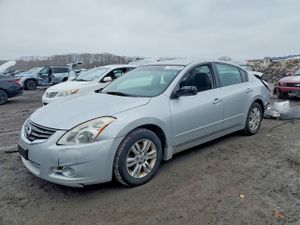 Nissan Altima BASE 2.5L 4 2012