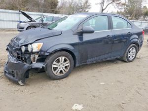 Chevrolet Aveo (Sonic) LT 1.4L 4 2013