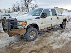 Ford F-350 6.7L 8 2015