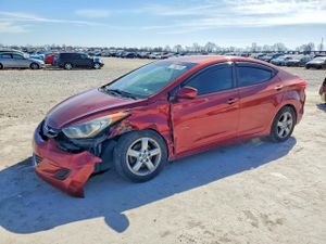 Hyundai Elantra 1.8L 4 2013