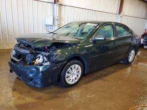 Toyota Camry BASE 2.5L 4 2011