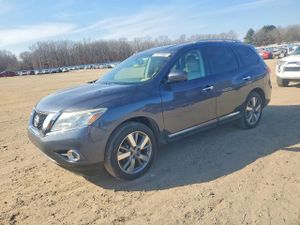 Nissan Pathfinder S 3.5L 6 2013