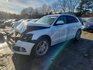 Audi Q5 PREMIUM PLUS 2.0L 4 2015