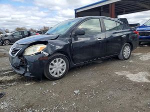 Nissan Versa S 1.6L 4 2012