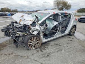 Kia Cerato / Forte / K3 EX 2.0L 4 2015