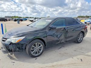 Toyota Camry LE 2.5L 4 2015