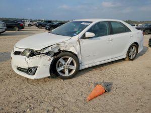Toyota Camry L 2.5L 4 2014