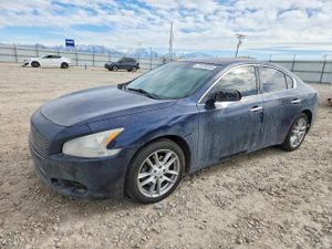 Nissan Maxima S 3.5L 6 2014