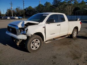 Toyota Tundra DOUBLE CAB 5.7L 8 2009