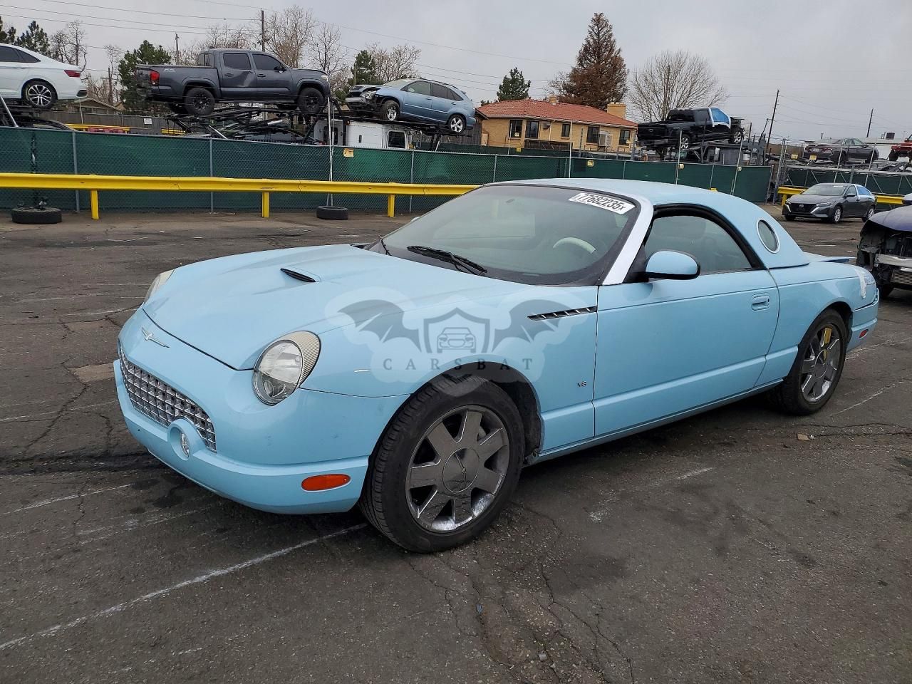 Ford Thunderbird 3.9L 8 2003