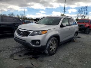 Kia Sorento LX 2.4L 4 2013