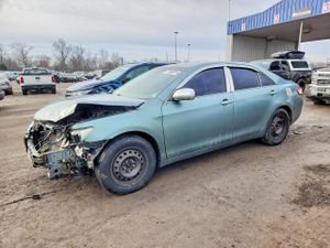 Toyota Camry BASE 2.5L 4 2011