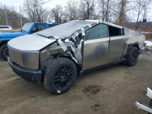 Tesla Cybertruck 2025