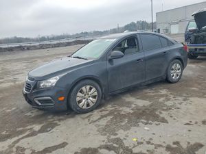 Chevrolet Cruze LS 1.8L 4 2015