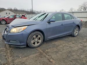 Chevrolet Malibu 1LT 2.5L 4 2013