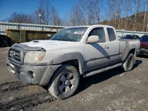 Toyota Tacoma 4.0L 6 2010