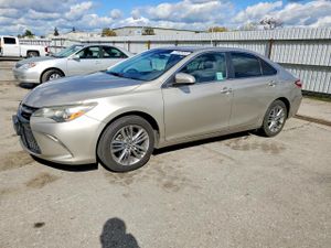 Toyota Camry LE 2.5L 4 2015