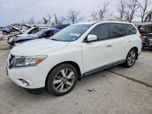 Nissan Pathfinder S 3.5L 6 2014