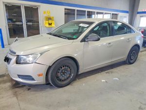Chevrolet Cruze LS 1.8L 4 2012