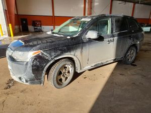 Mitsubishi Outlander ES 2.4L 4 2015