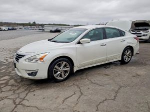 Nissan Altima 2.5 2.5L 4 2015