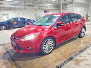 Ford Focus TITANIUM 2.0L 4 2014
