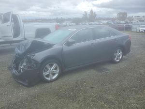 Toyota Camry L 2.5L 4 2014