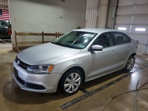 Volkswagen Jetta SE 2.5L 5 2013