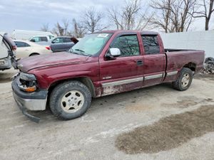 Chevrolet Silverado 1500 C1500 4.8L 8 2001