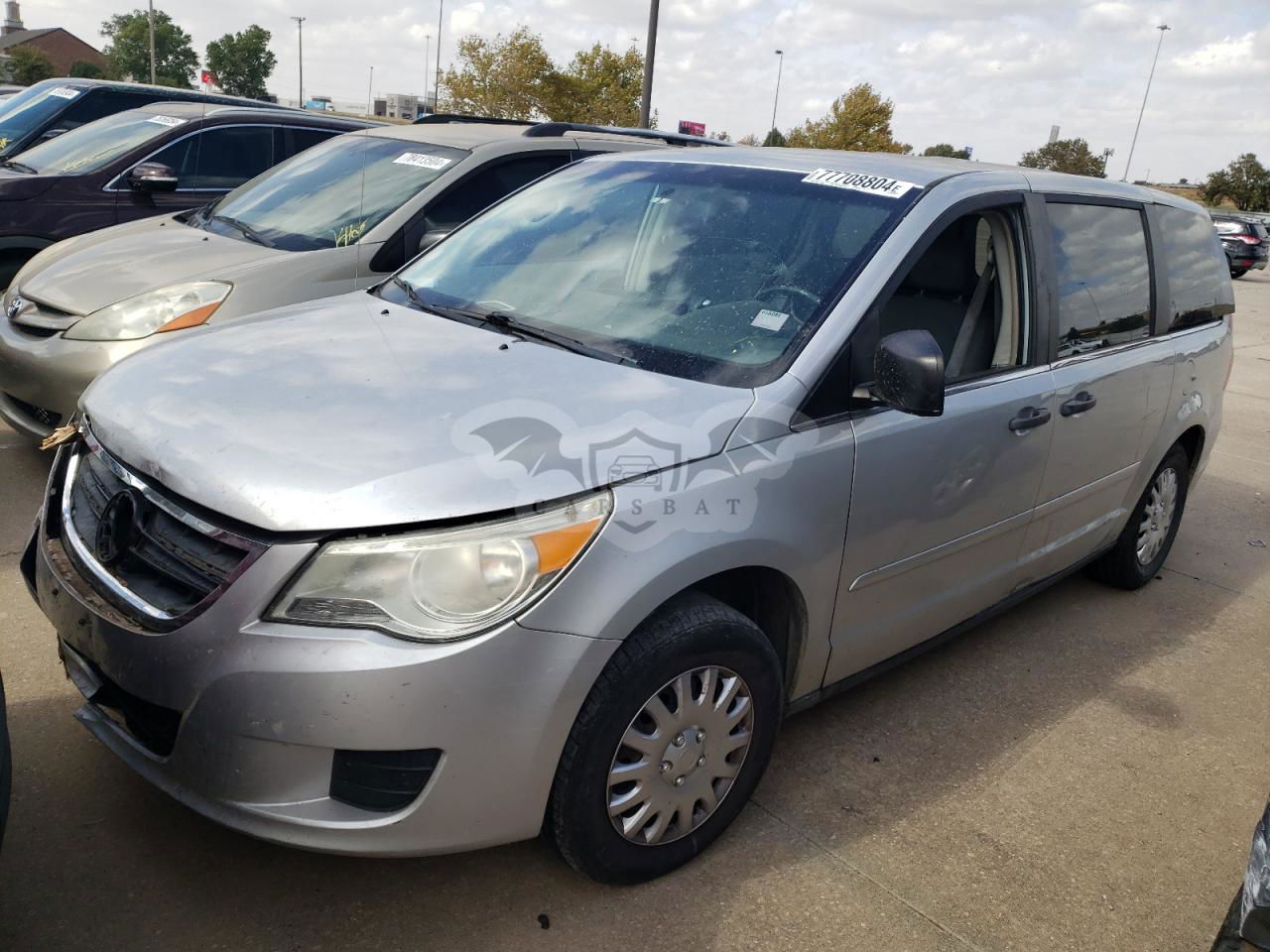 Volkswagen Routan S 3.8L  6 2010