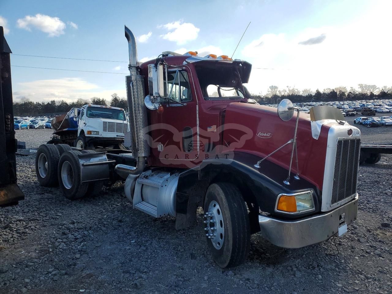 Peterbilt 385 6 2004
