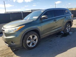 Toyota Highlander LIMITED 3.5L 6 2015